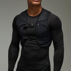 Man Active Hydration Vest