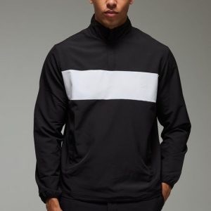 Man Active Regular Fit Golf 1/4 Zip Windbreaker