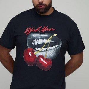 Plus Oversized Extended Neck Vintage Wash Cherry Lips Graphic T-Shirt