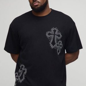 Plus Oversized Rhinestone Cross Embellished T-Shirt
