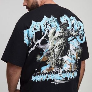 Plus Oversized Heavyweight Large Scale Print Gothic T-Shirt