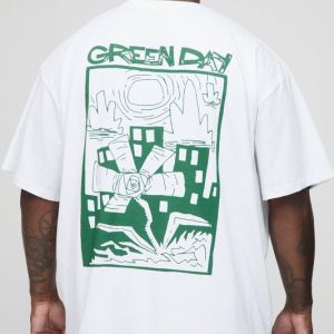 Plus Oversized Green Day License Print T-Shirt