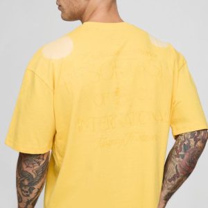 Oversized Boxy Blanket Stitch Spray Wash Graphic T-Shirt