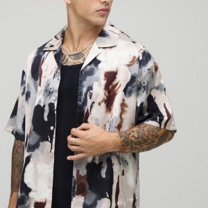Distorted Print Short Sleeve Oversized Shirt