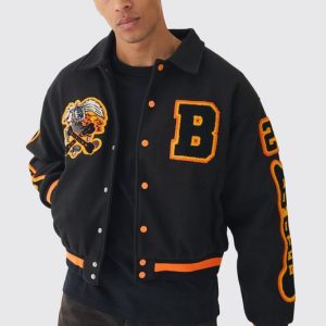 Boxy Badge Collared Varsity Jacket In Black