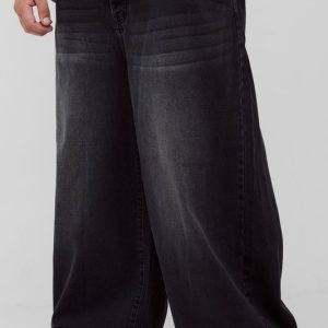 Plus Wide Leg Jeans