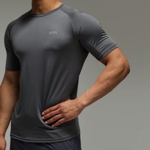Man Active Raglan Reg Fit T-shirt