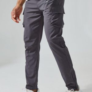 Man Active Workout Technical Cargo Sweatpants