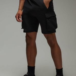 Man Active Lightweight Regular Fit 5inch Cargo Shorts