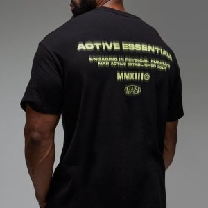 Man Active Essentials Blurred Oversized T-Shirt