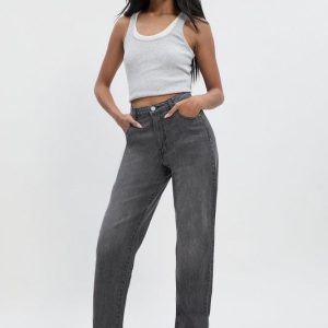 Basic High Waist Slim Leg Jean