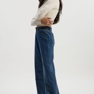 Basic High Waist Boyfriend Jean