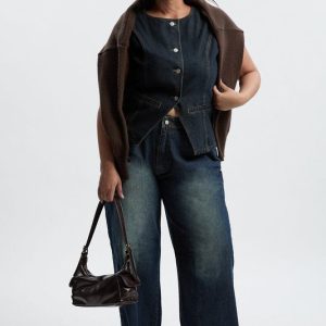 Plus Comfort Stretch Low Waist Boyfriend Jean