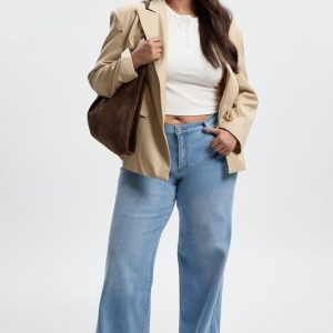 The Plus Boyfriend Jean